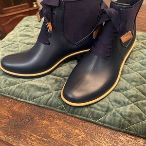 Bernardo Women’s Navy Blue Rain Ankle Boots